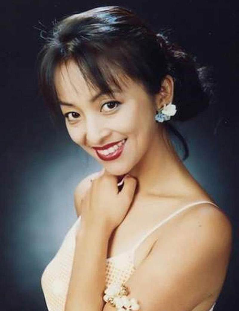 李勤勤