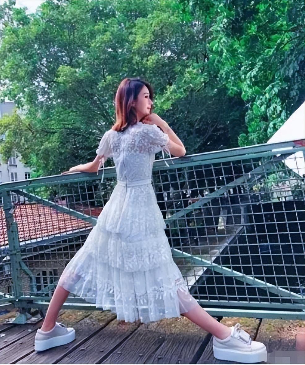 迪麗熱巴