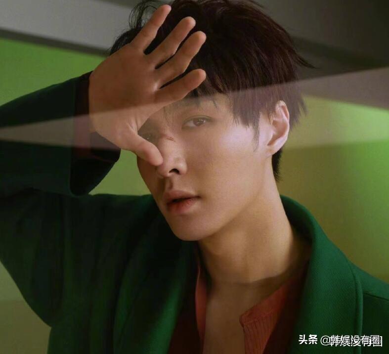 張藝興