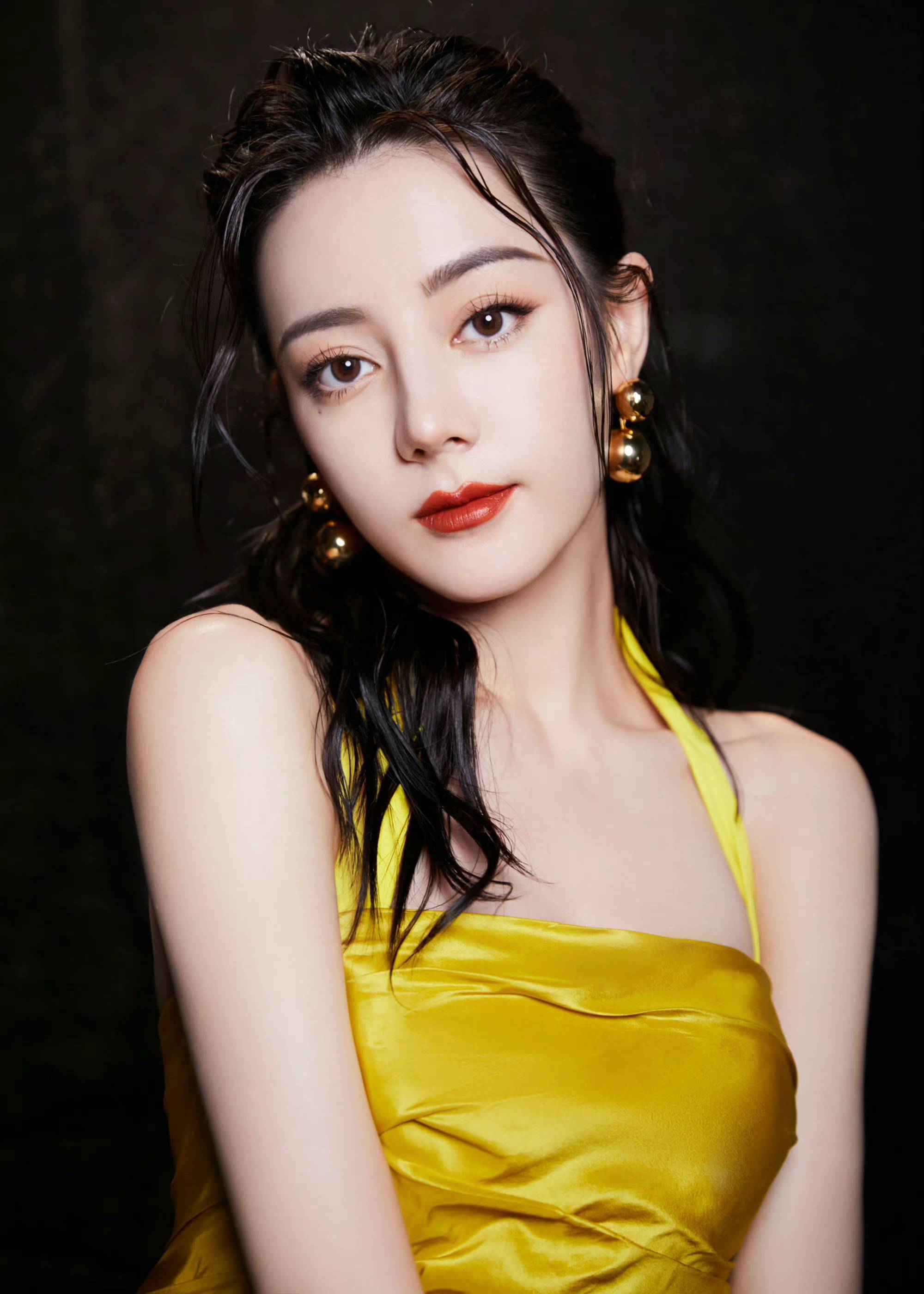 迪麗熱巴