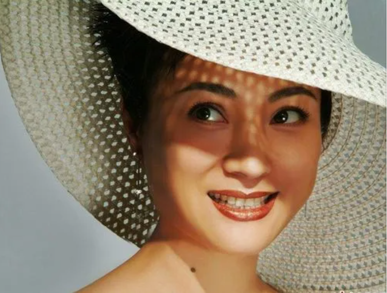李玲玉