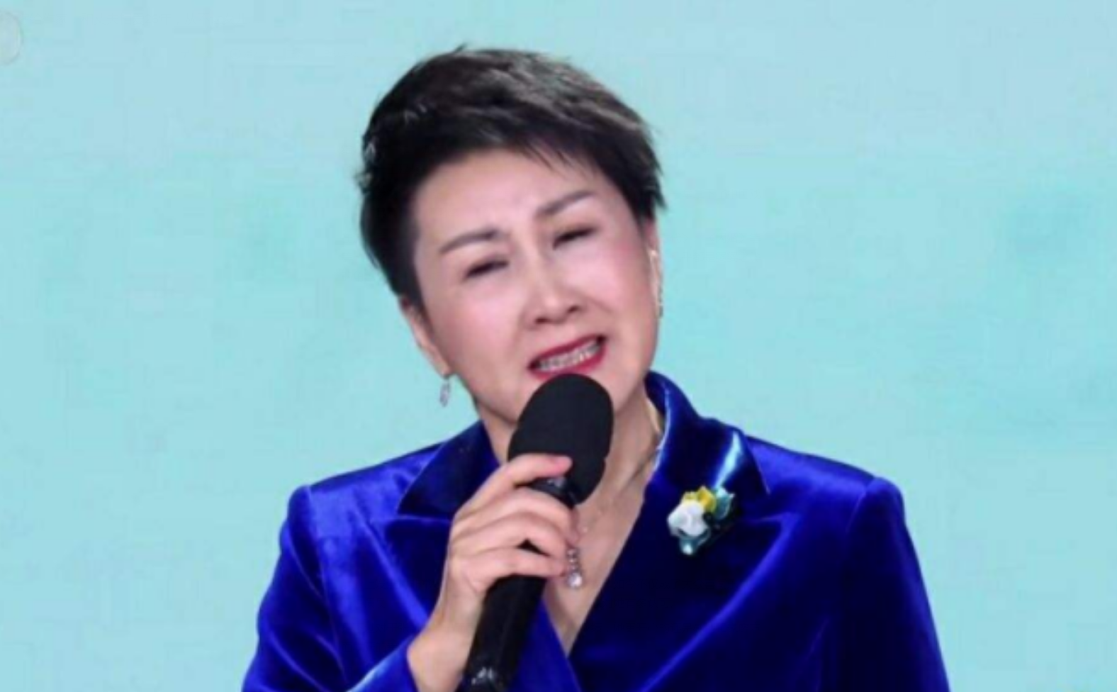 張凱麗