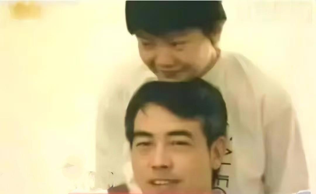 洪晃