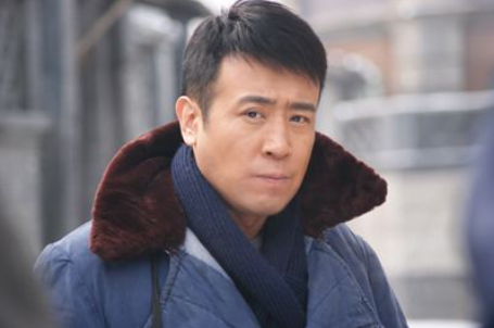 於和偉