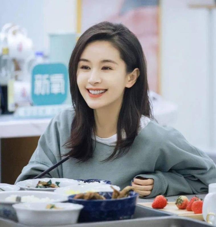 王子文
