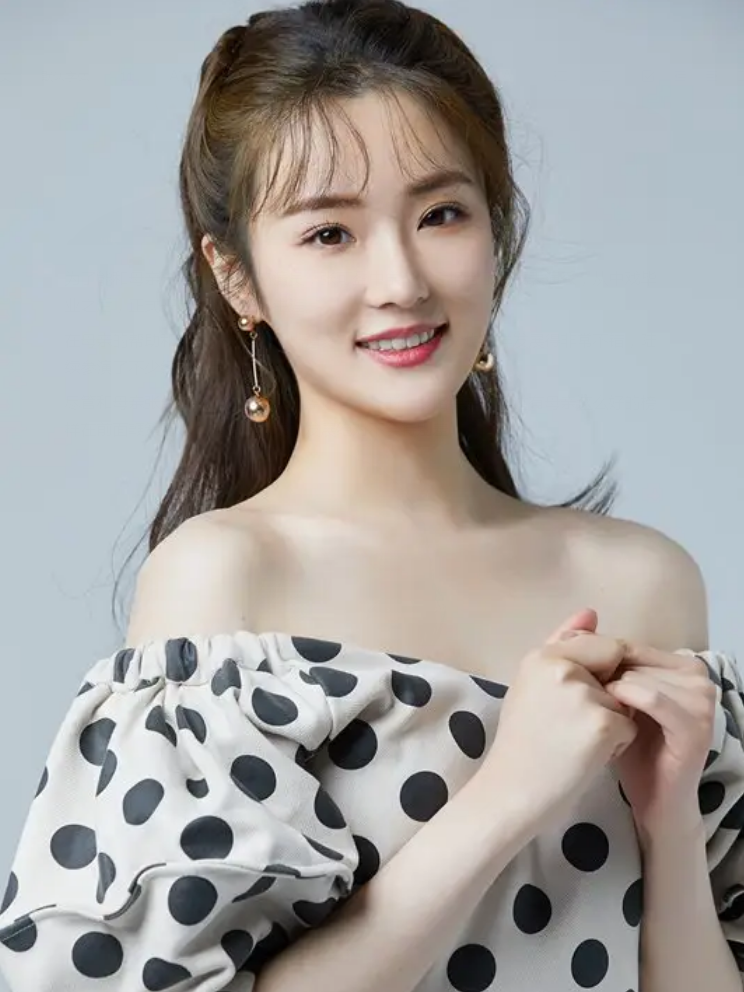 張凱麗