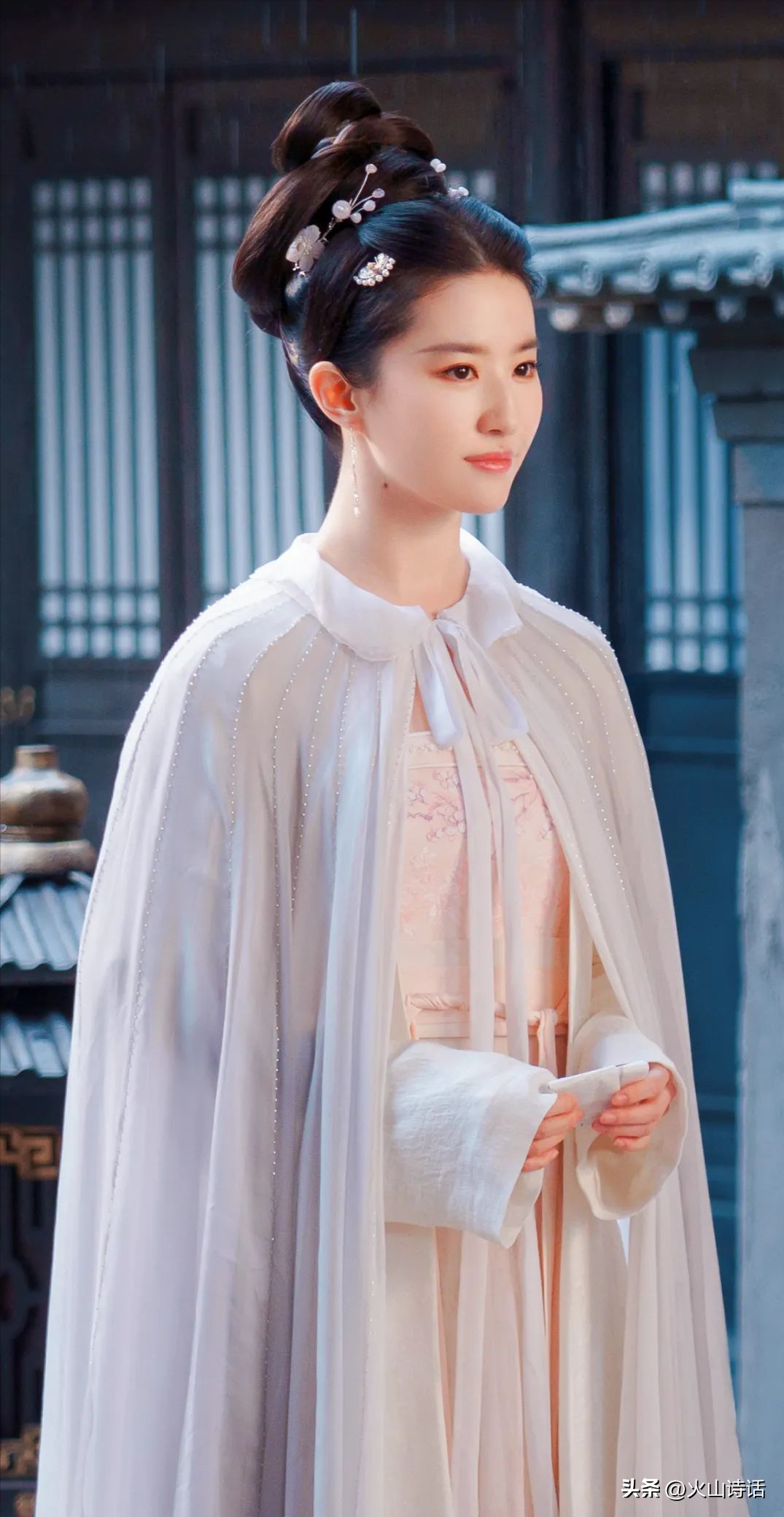 劉亦菲