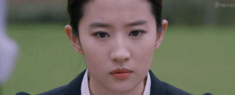 劉亦菲