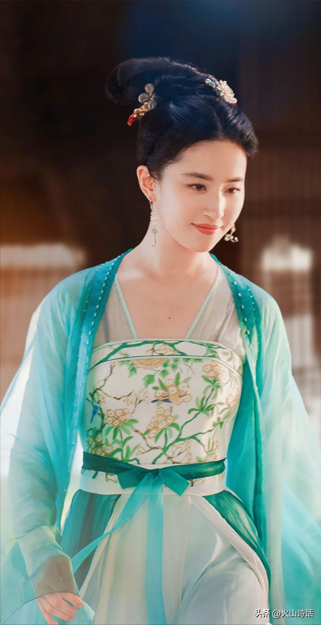 劉亦菲