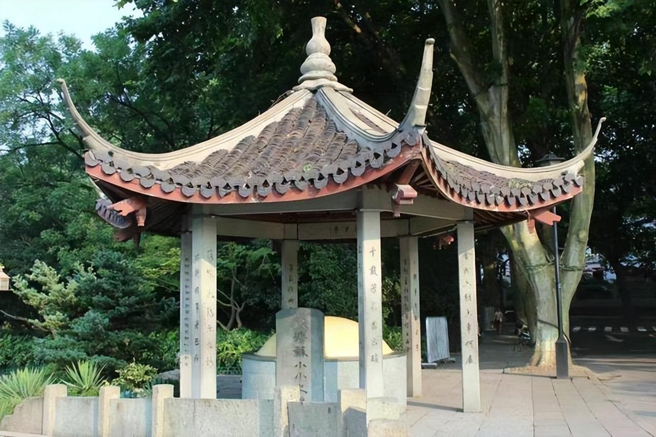 蘇小小