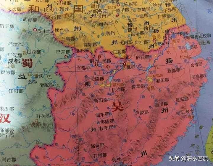 孫權簡介及生平（孫權在三國活得很寂寞，但他又確實是個很傑出的二代）