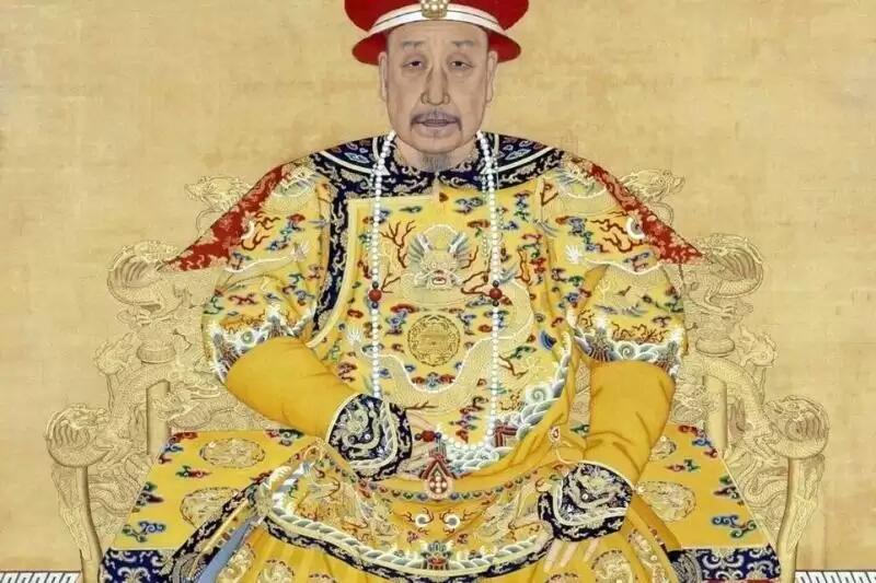 乾隆皇帝簡介及一生（乾隆不平凡的一生）