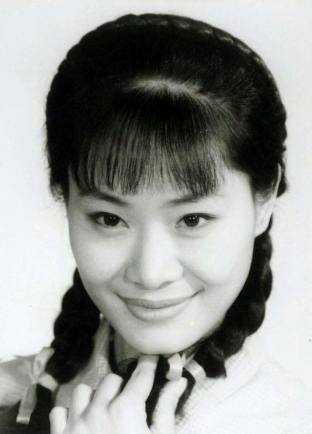 於文華