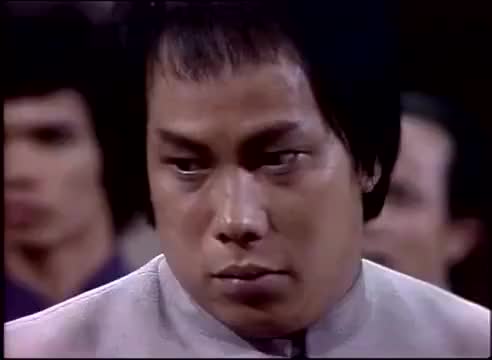 梁小龍