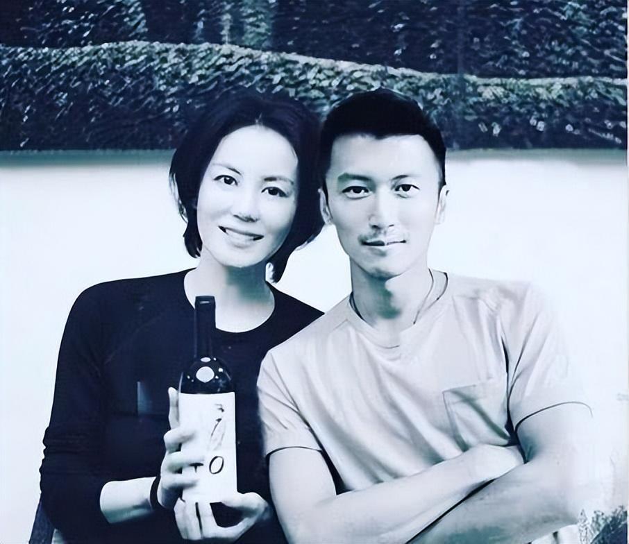 王菲