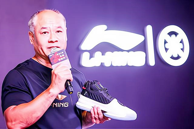 李寧