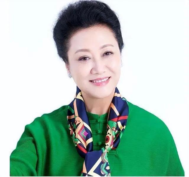 潘虹