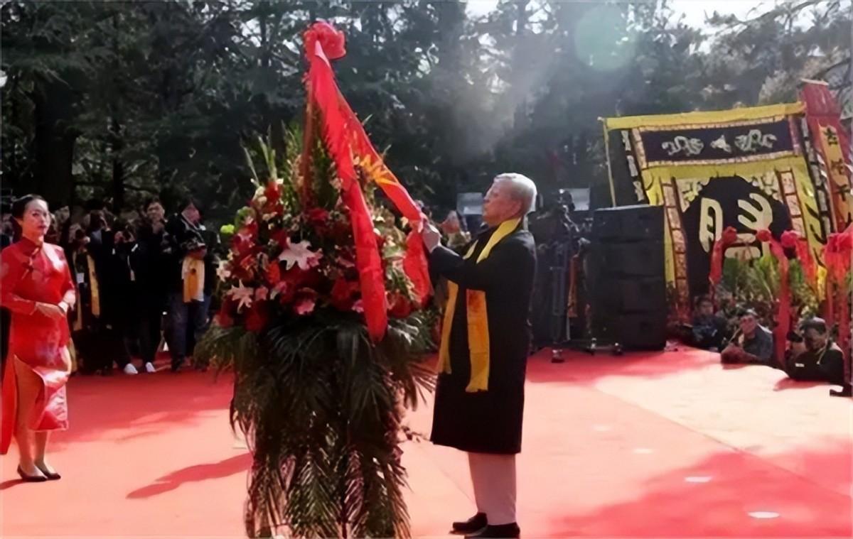 孫殿英