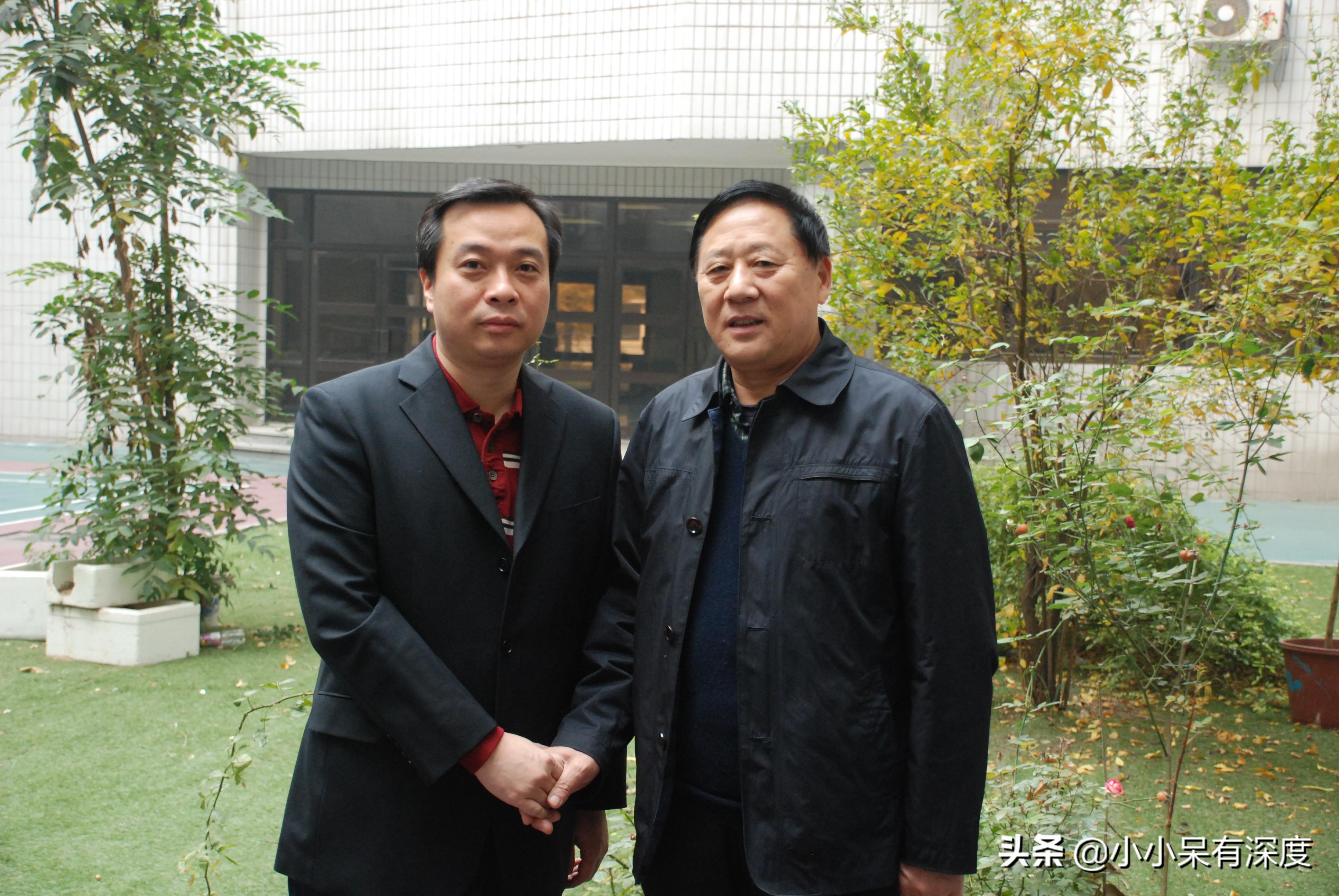 康震