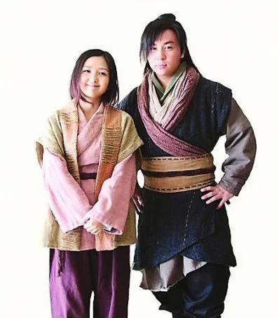 何潔