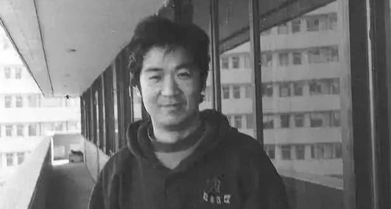 張國立