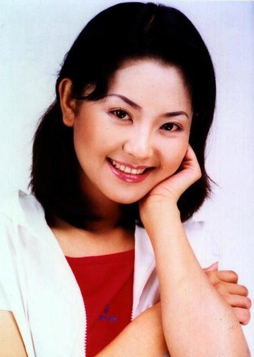 方瓊