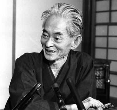 川端康成