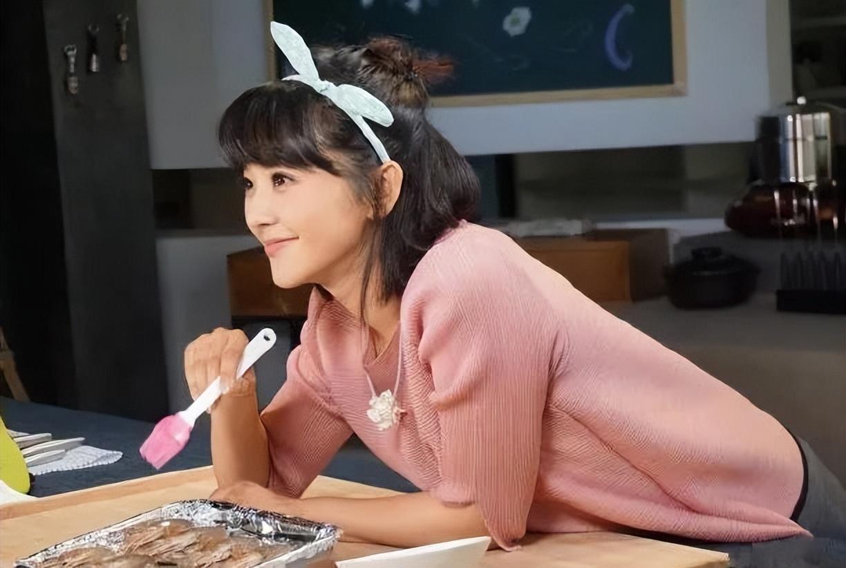 方瓊