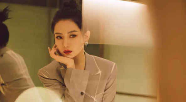 戚薇
