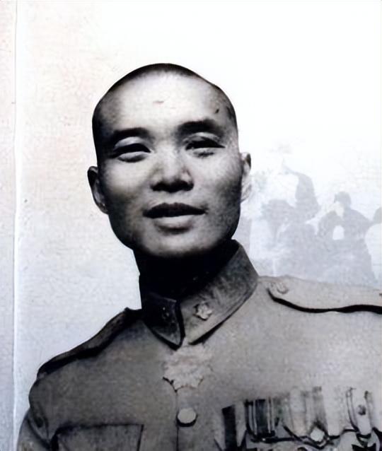 範紀曼