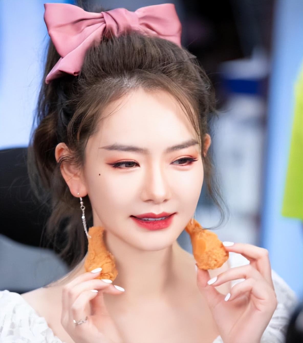 戚薇