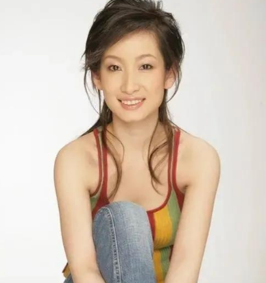 奏海璐