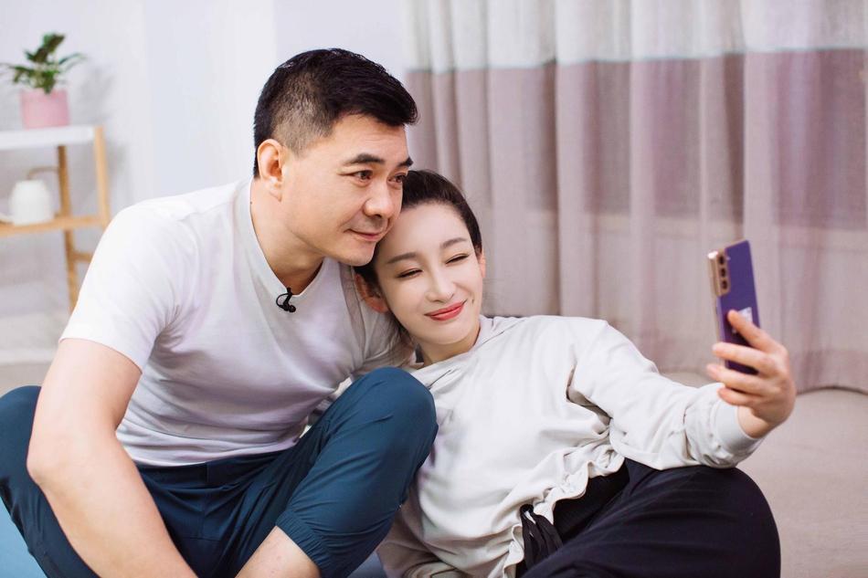 奏海璐