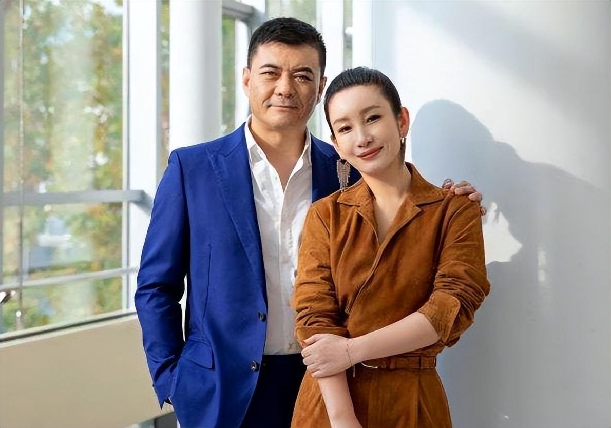奏海璐
