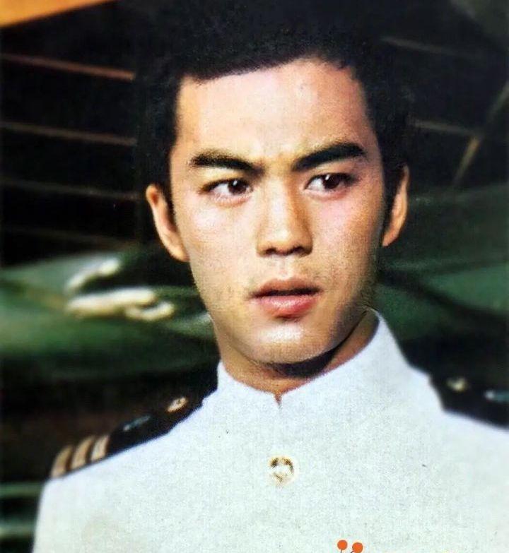 狄龍