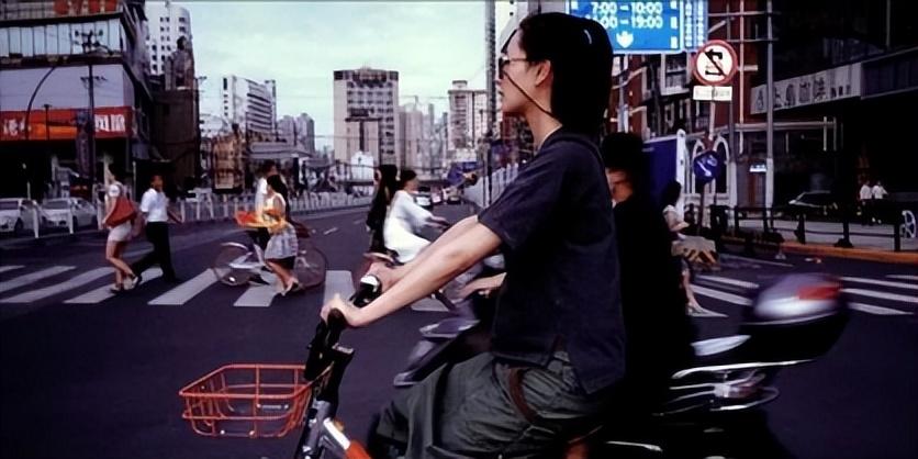 萬茜