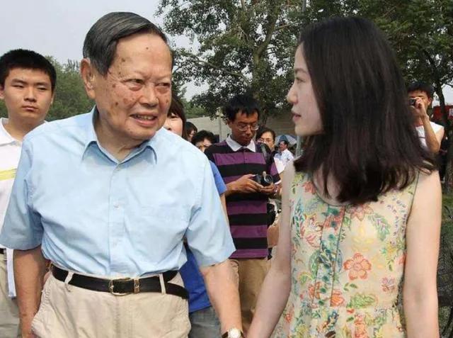楊振寧