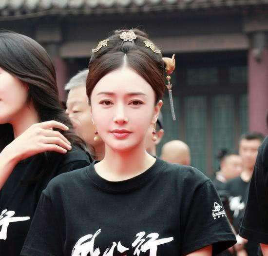 秦嵐