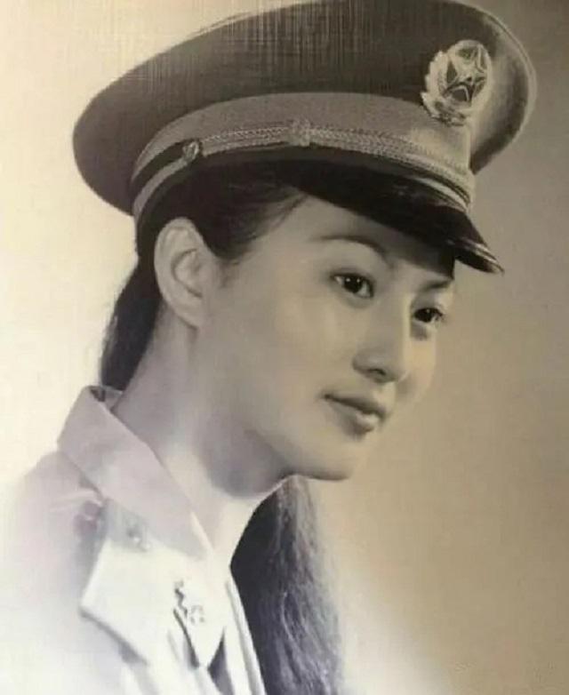 劉丹