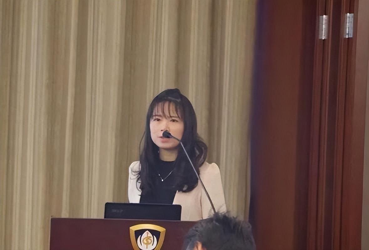 李敏