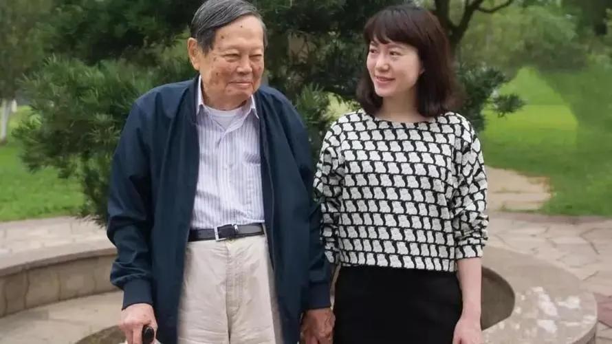 楊振寧