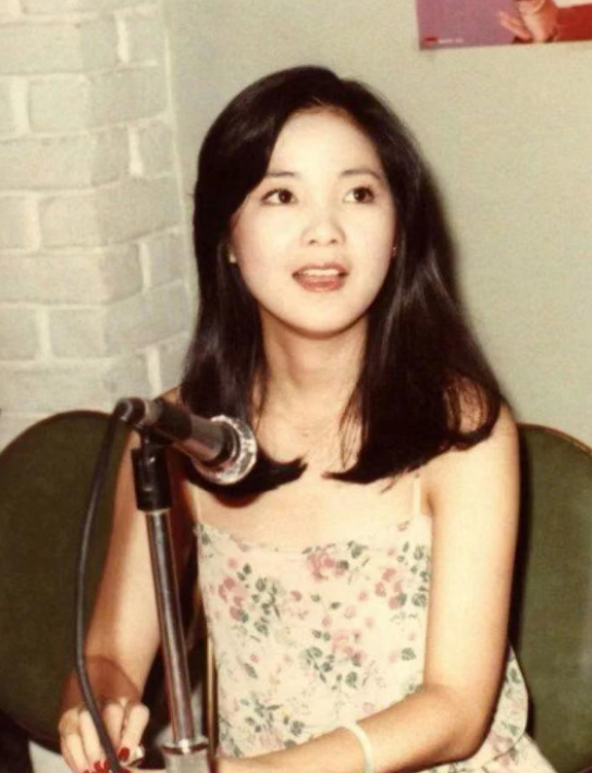 鄧麗君