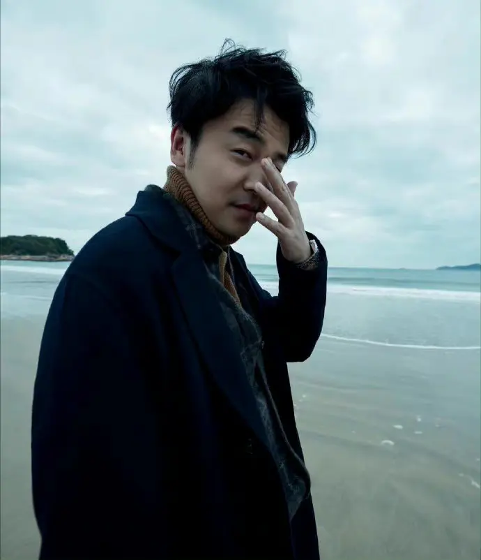雷佳音