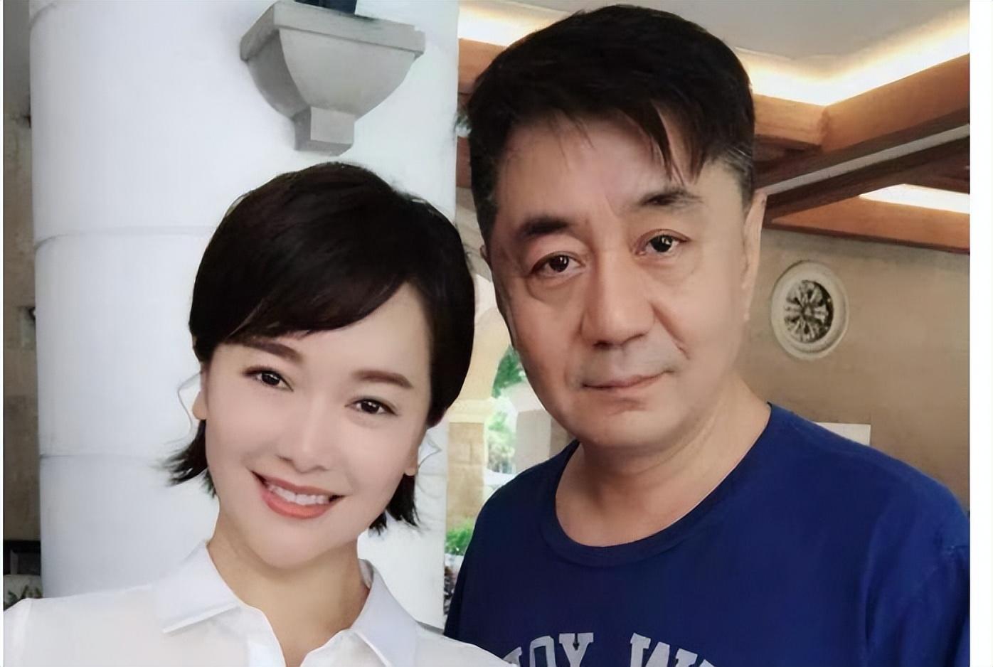左小青