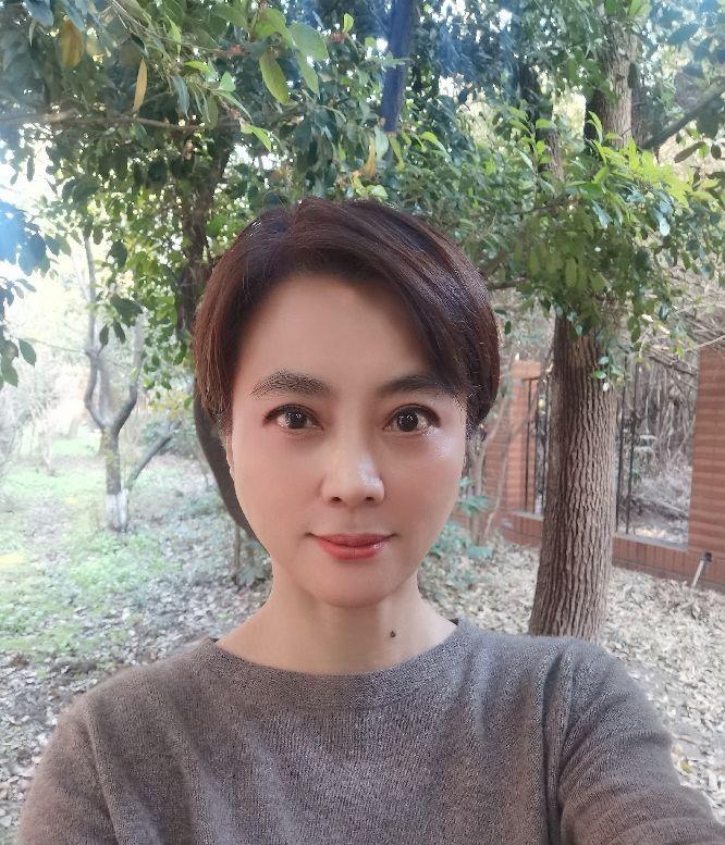 李玲玉