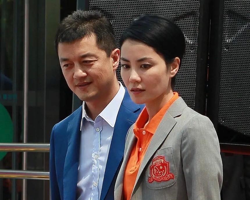 王菲