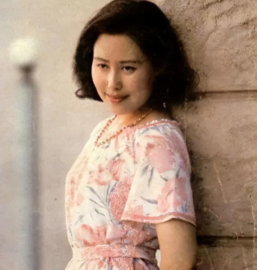 斯琴高娃