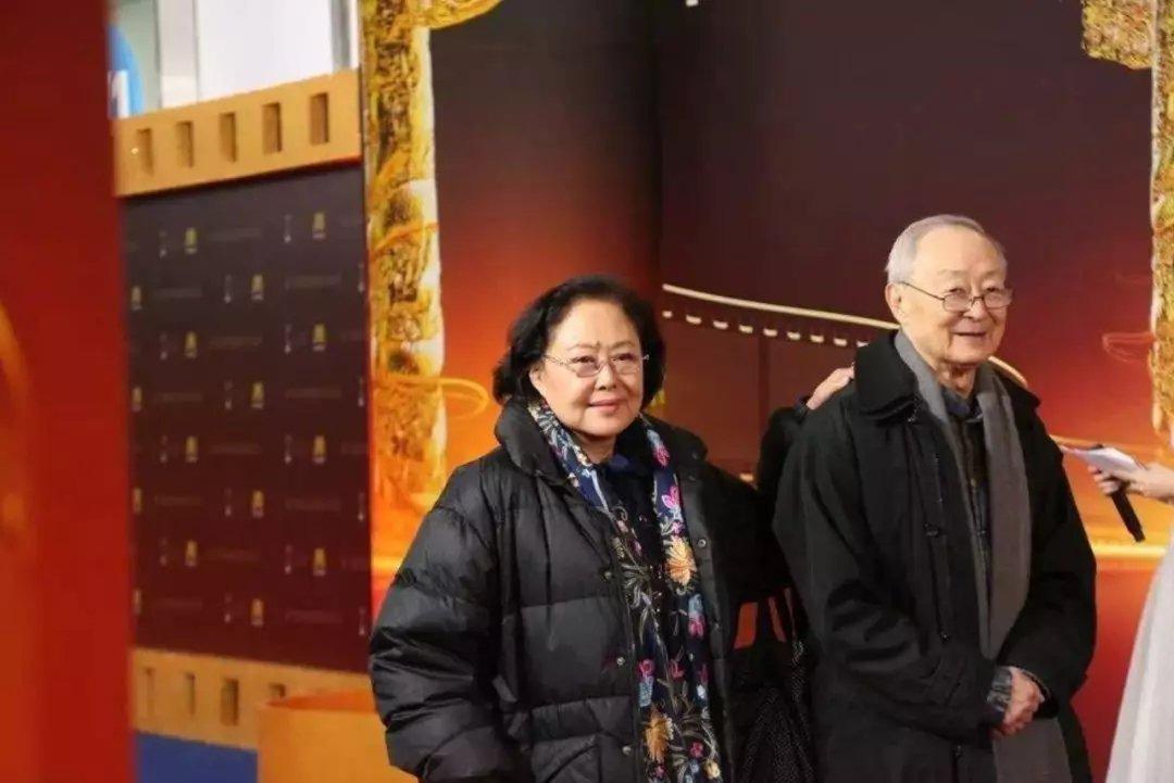 斯琴高娃