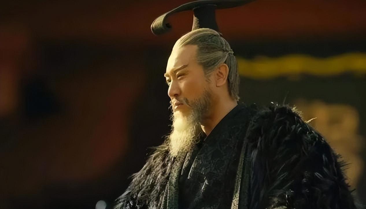 於和偉