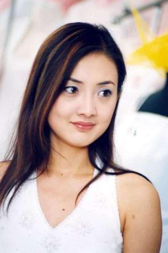 牛莉
